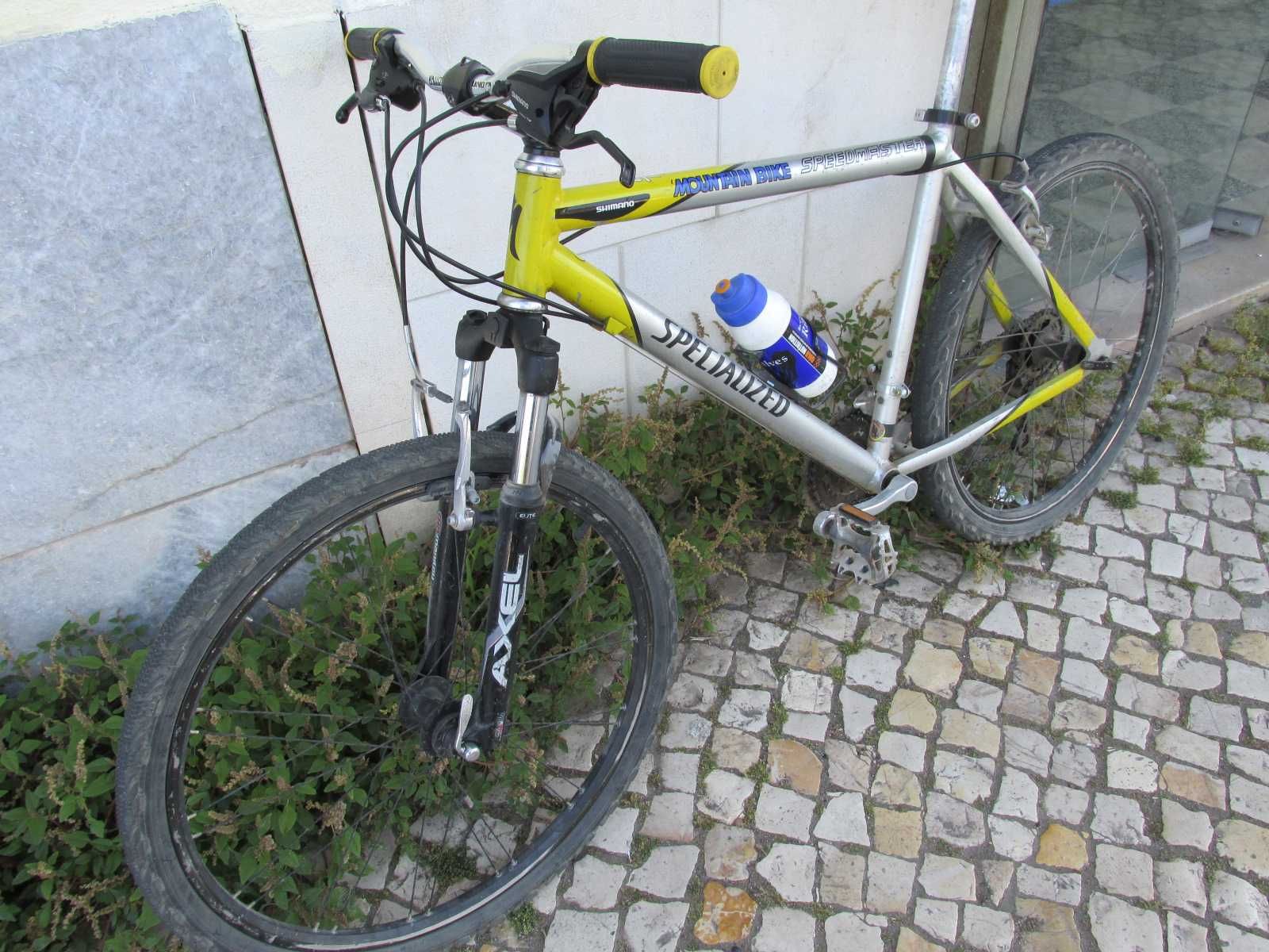 Bicicleta BTT Specialized