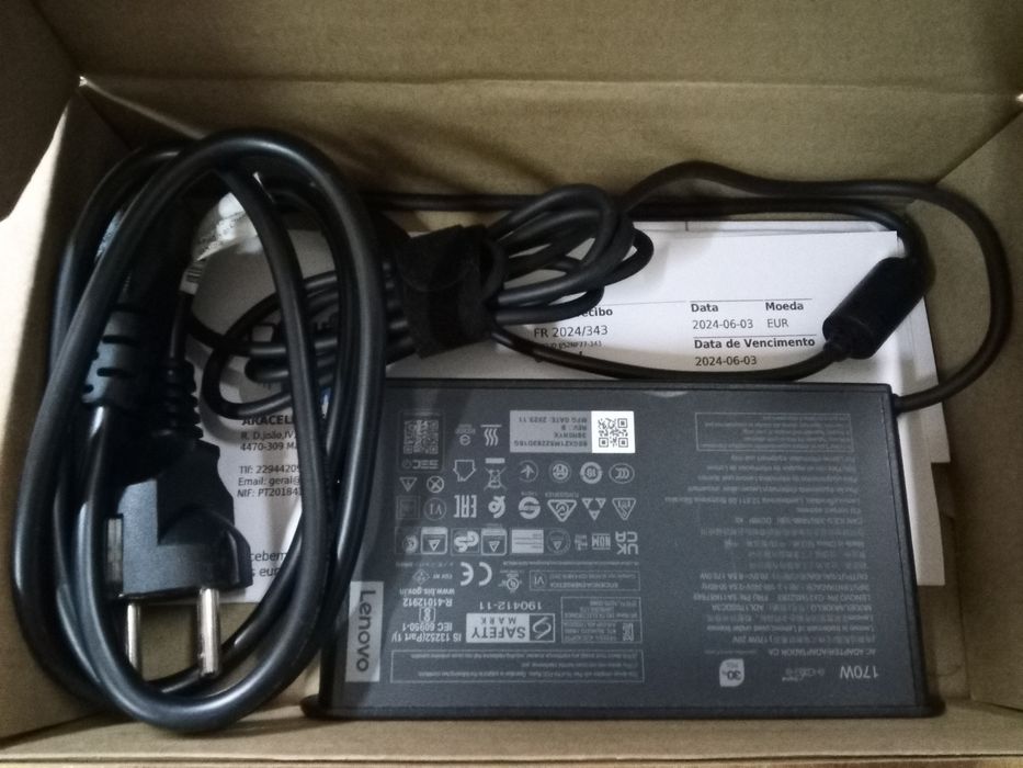 Lenovo I 7 com 32g RAM...como Novo