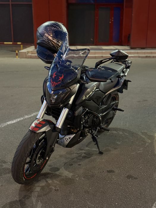 Bajaj dominar 400
