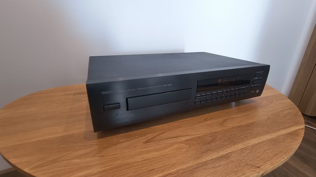 CD YAMAHA CDX -570 w bardzo dobrym stanie