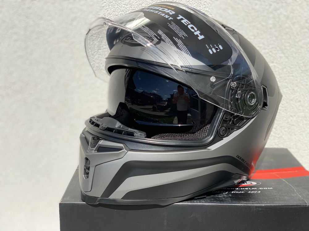 Kask motocyklowy Caberg Avalon rozmiar L,czarno-szary,Blenda,Pinlock!