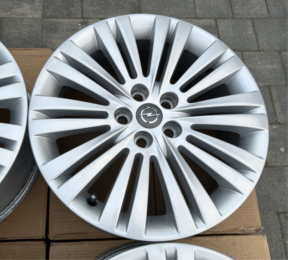 Oryginalne Felgi Opel 17" Astra Mokka X Cruze 5x105