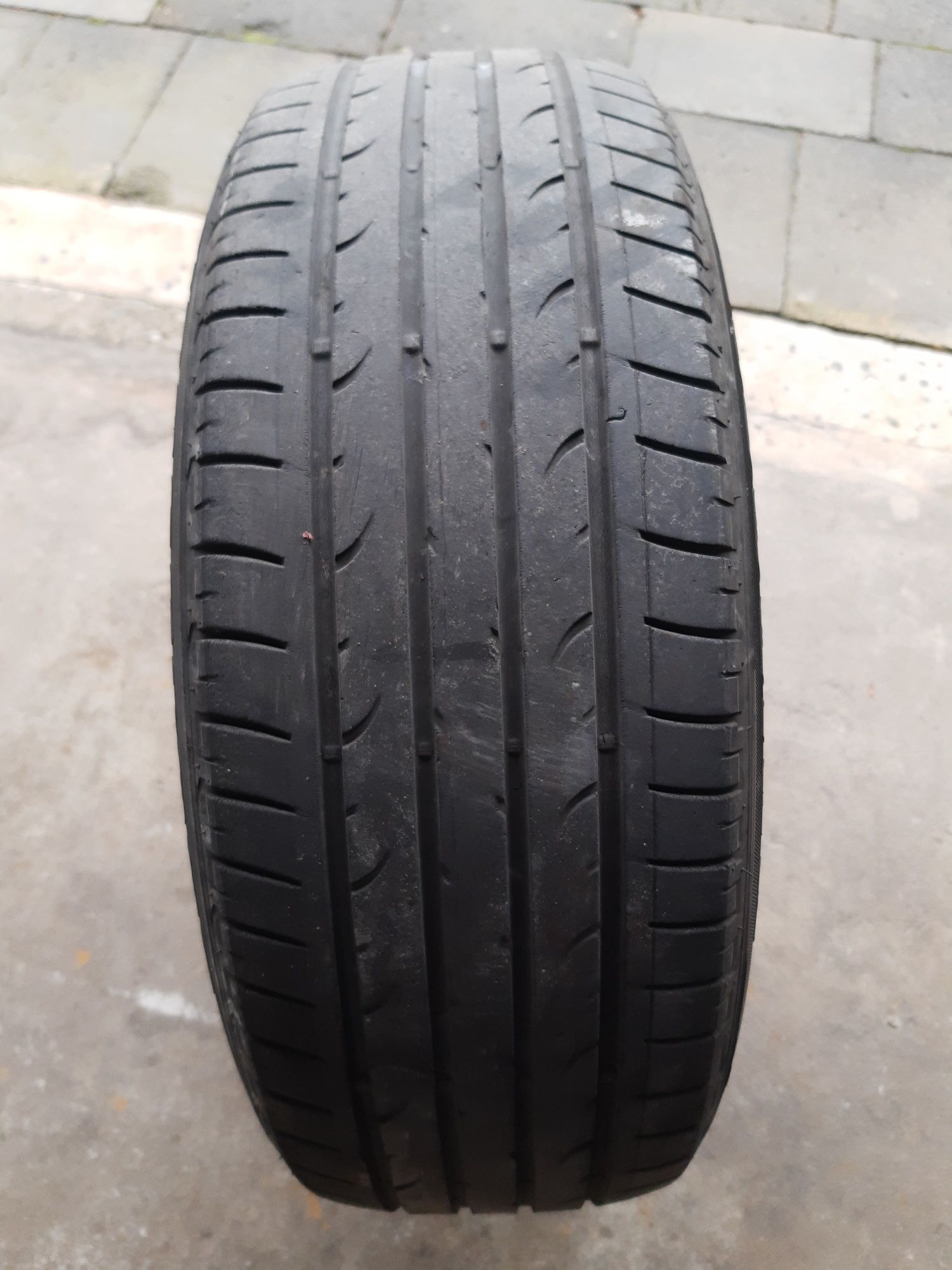Komplet opon letnich Bridgestone 225/55 R18