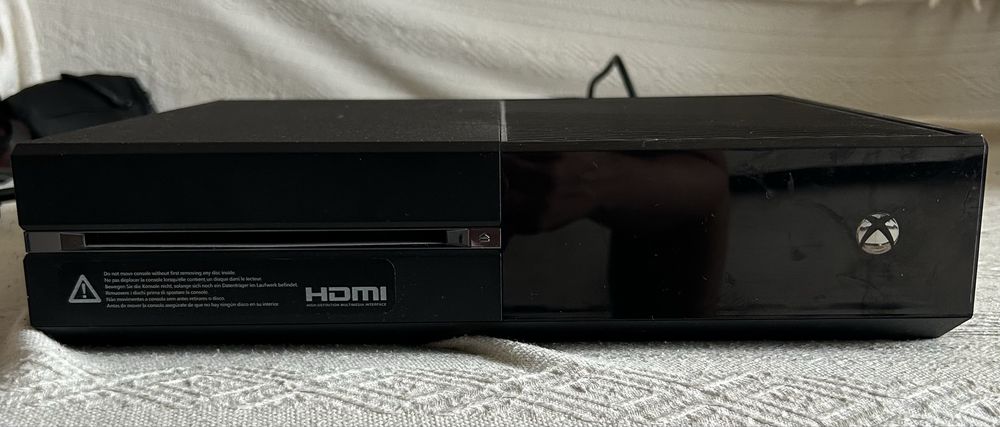 Xbox One 500gb памяти