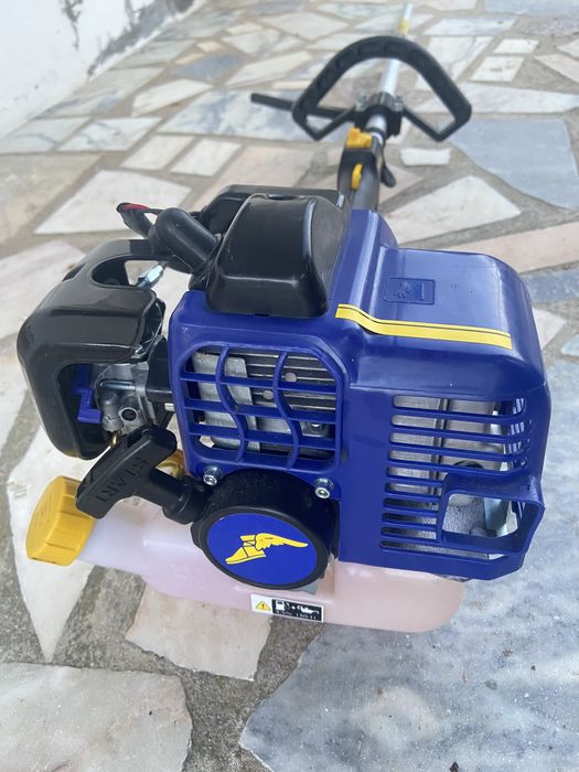 Varejadora gasolina 25,4 CC GOODYEAR como nova