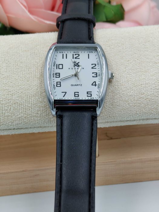 Czarny męski klasyczny zegarek Kurren