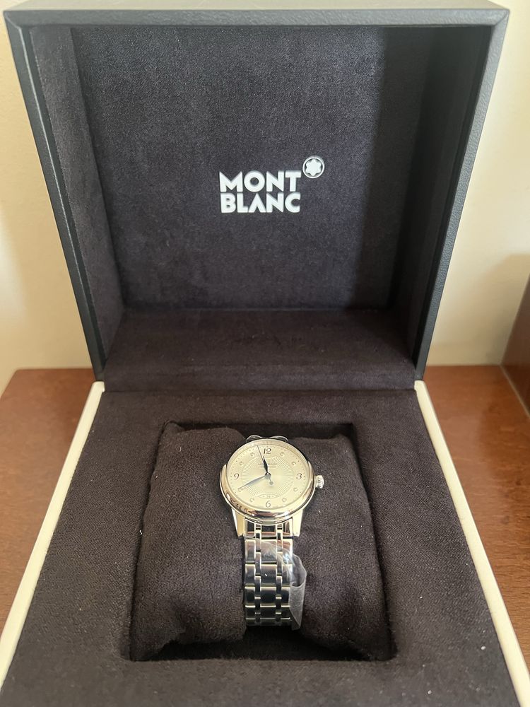 Montblabc Bohème automatic date 30mm