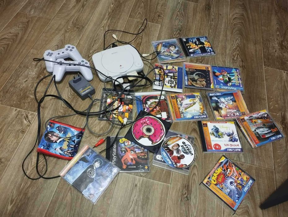 Приставка SONY PlayStation PSone (model: SCPH-102)