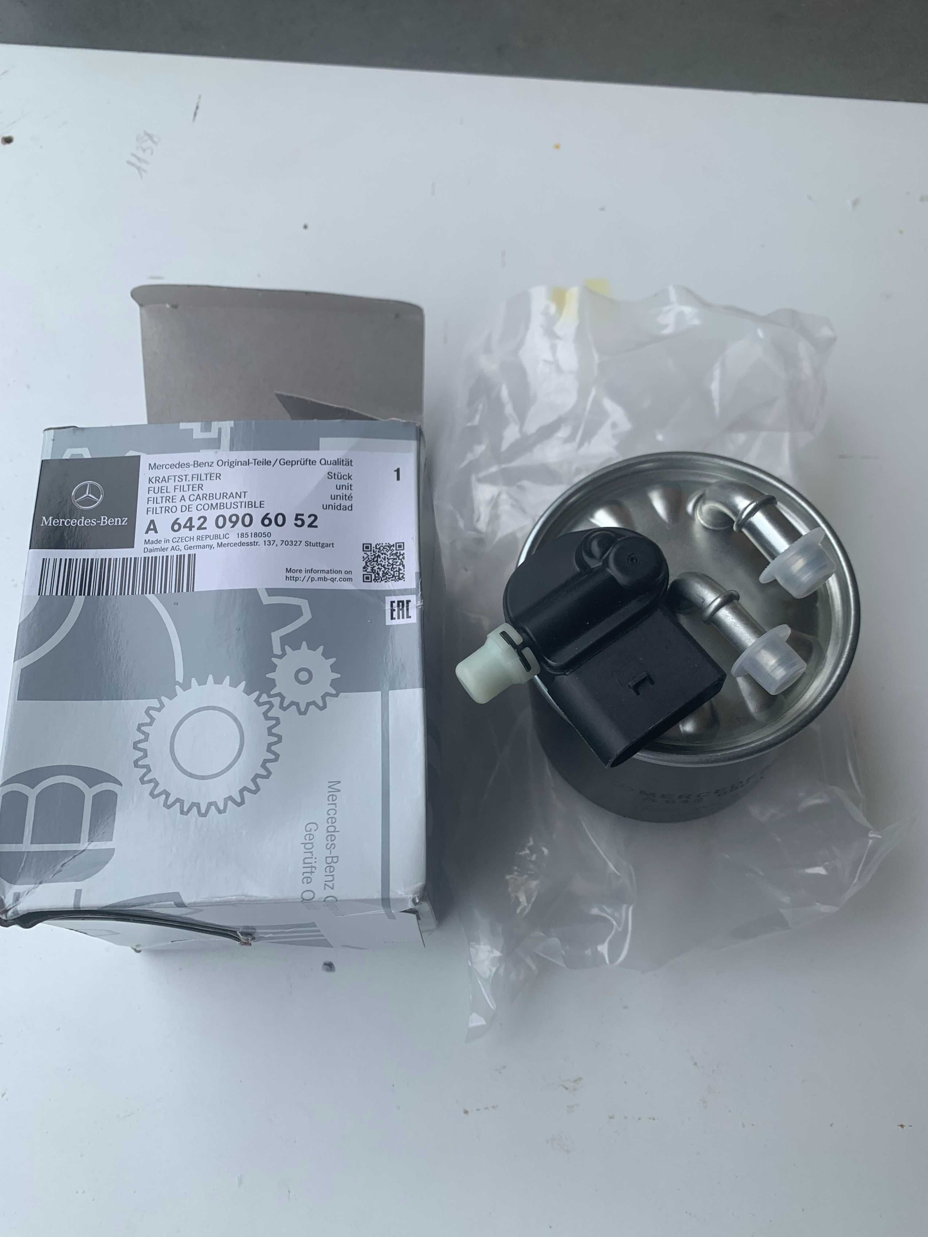 Паливний фільтр Mercedes дизельний двигун OM651-642 -3.0L