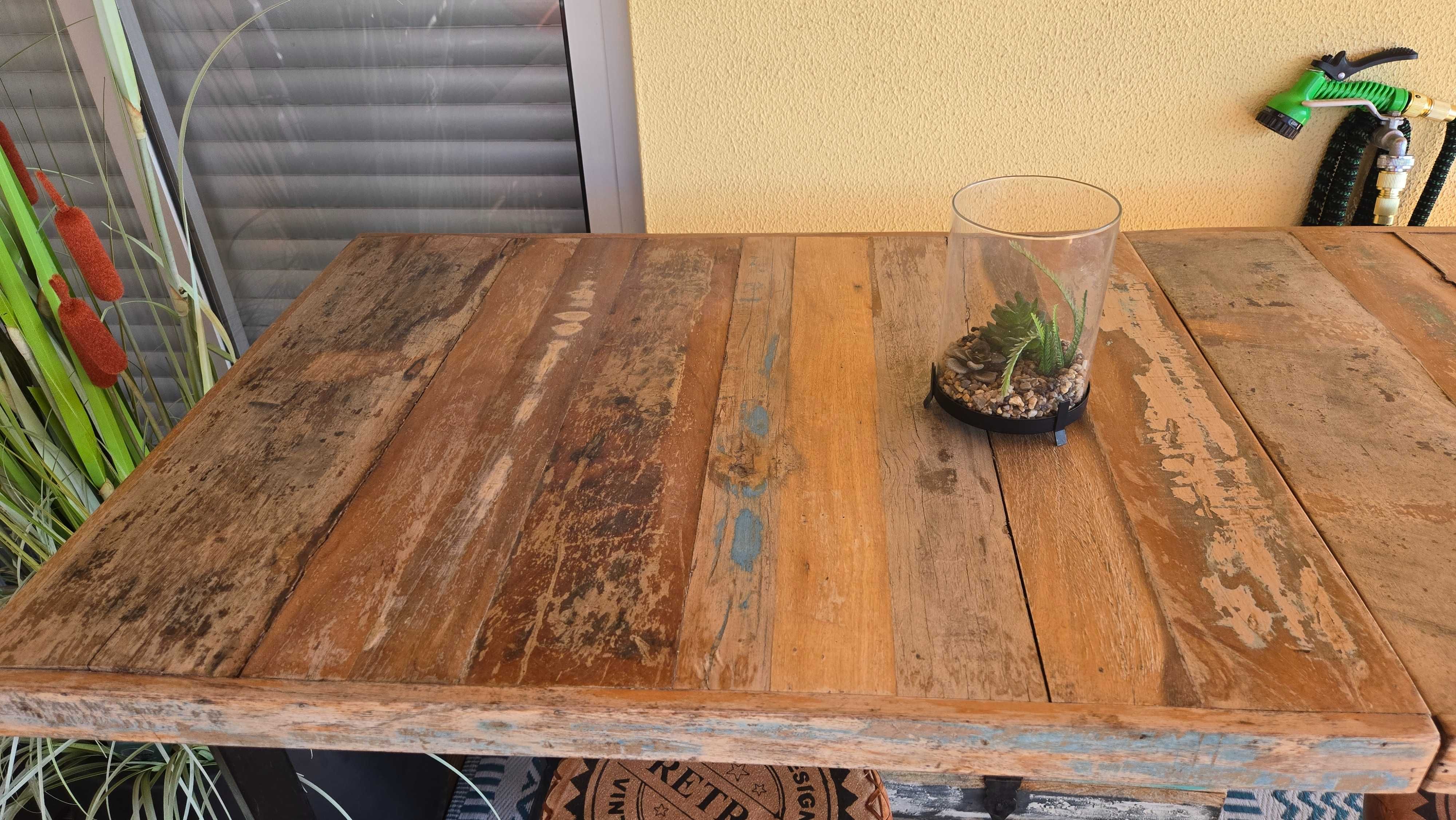 Mesa alta de bar