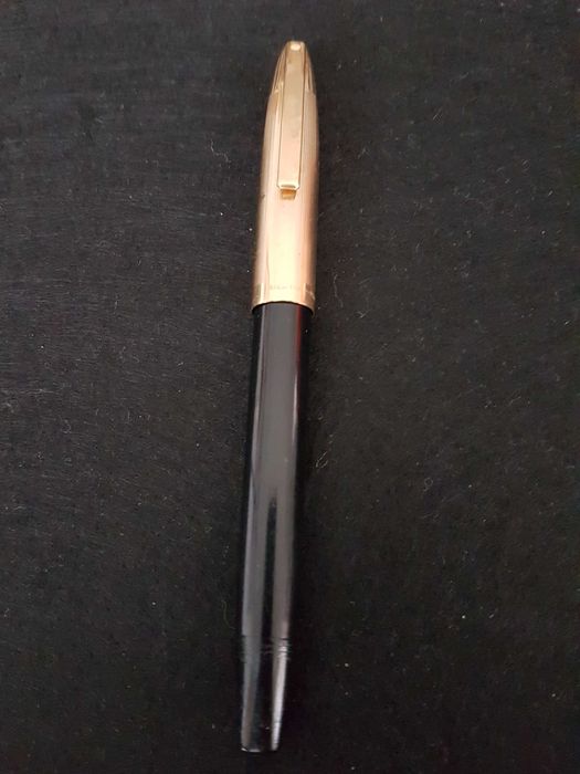 Caneta Sheaffer Imperial com aparo em Ouro