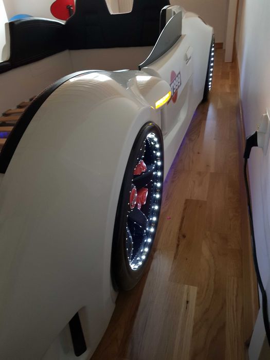 Używane łóżko w kształcie samochodu GT999 PLUS