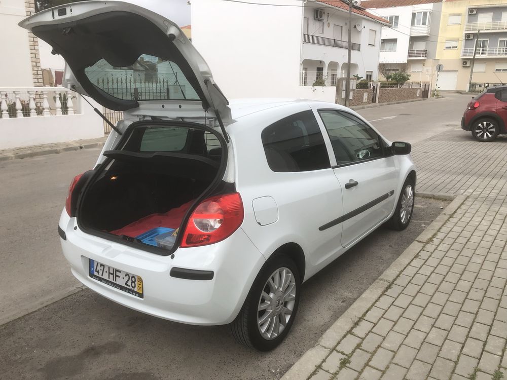 Renault Clio III 1.5 dci 85cv