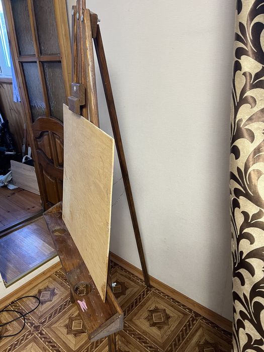 Мольберт для рисования