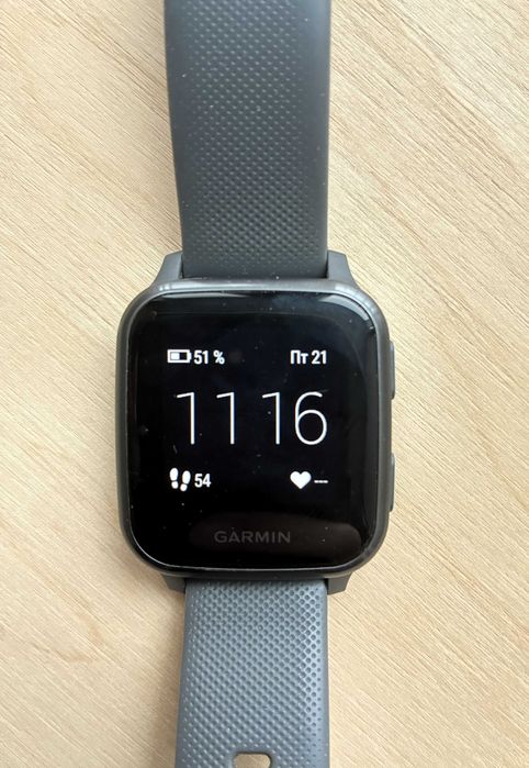 Смарт годинник Garmin Venu SQ.