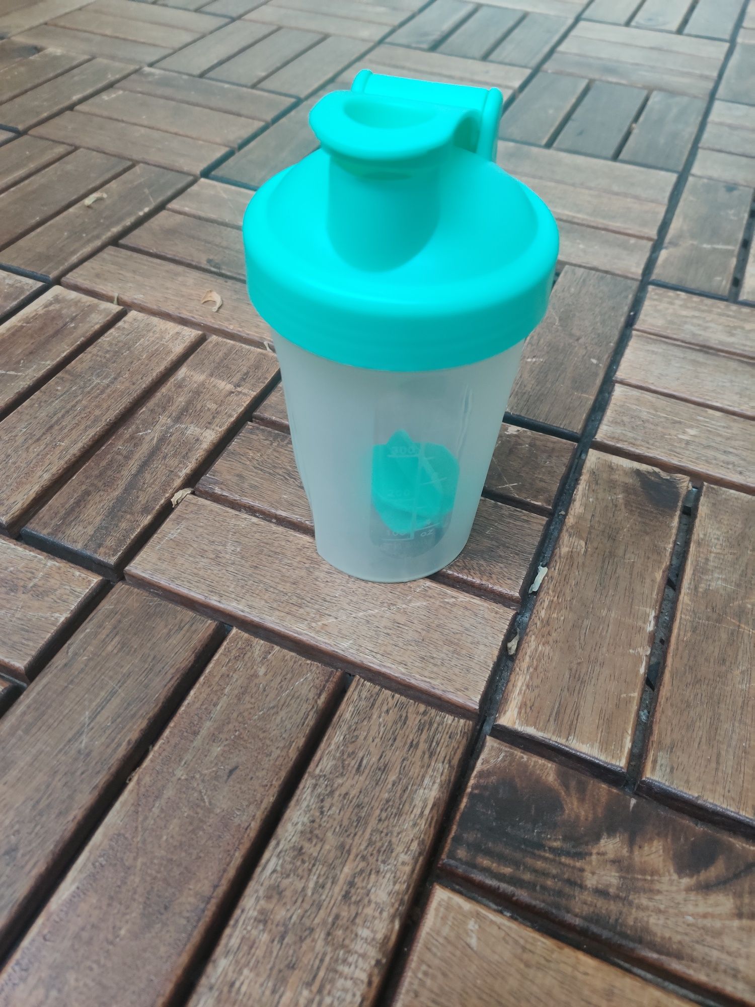 Shaker do białka 400ml