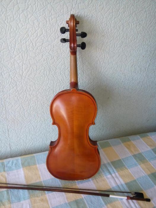 Скрипка для ДМШ 1/2 или 1\4
