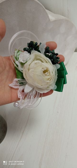 Бутинєрки для наречених