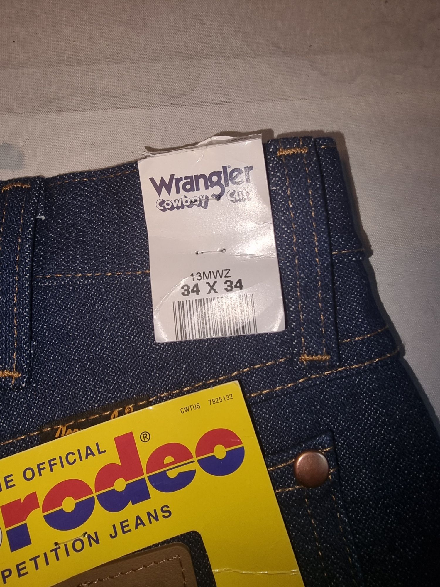 Продам оригінальні джинси Wrangler 13MWZR rigid сирий денім W32 L36