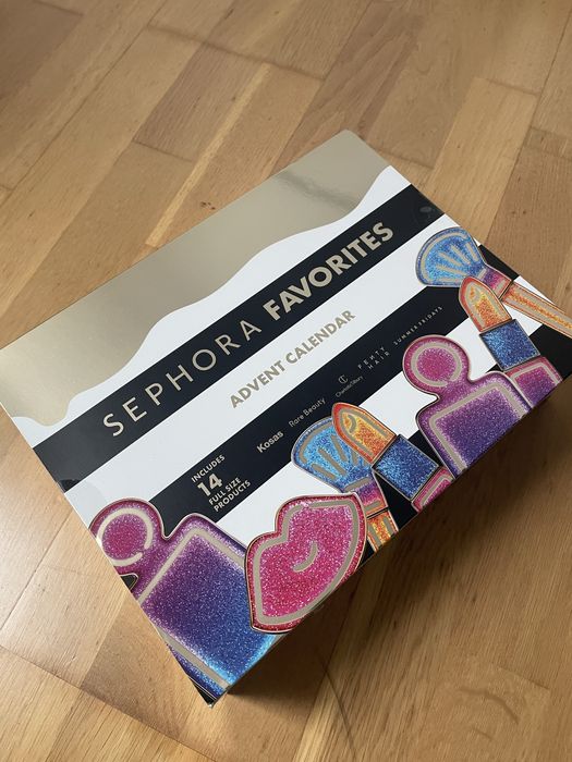 Kalendarz adwentowy Sephora Favorites 2025