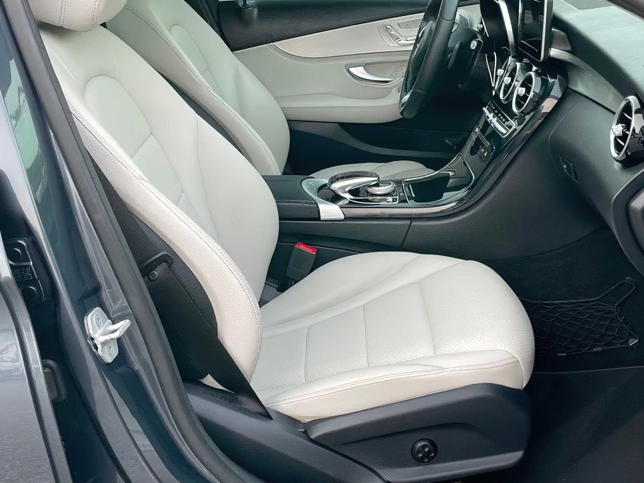 Mercedes-Benz C-Class  2015