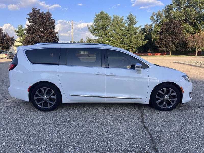 2017 Chrysler Pacifica