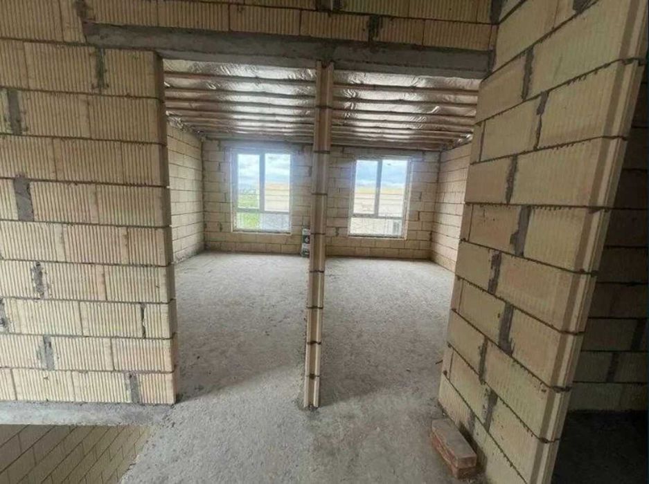 Продаж якісного будинку: дуплекс у Гатному  140кв м— без комісії!