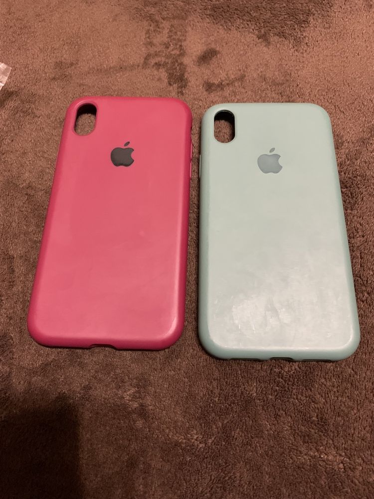 Чехлы на iPhone XR