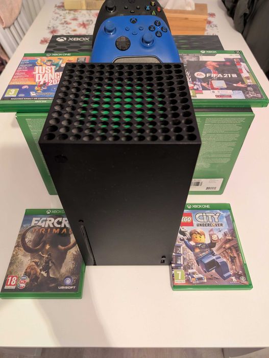 Xbox Series X 1TB 2 Pady ładowarka FIFA Just Dance Far Cry P Lego City