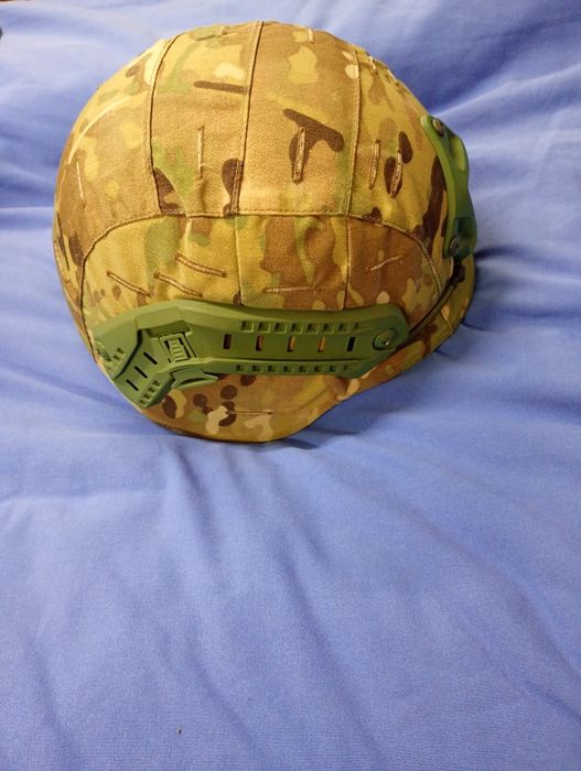 Продам каску мені не нада