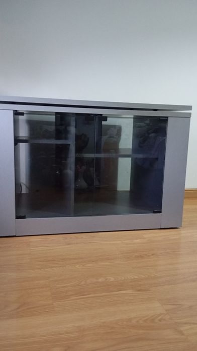 Móvel para televisão