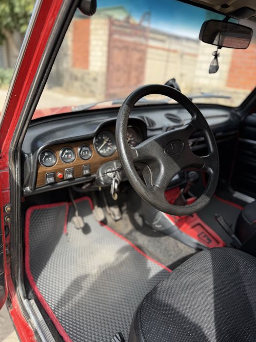 Продам ВАЗ 2106 инжетор