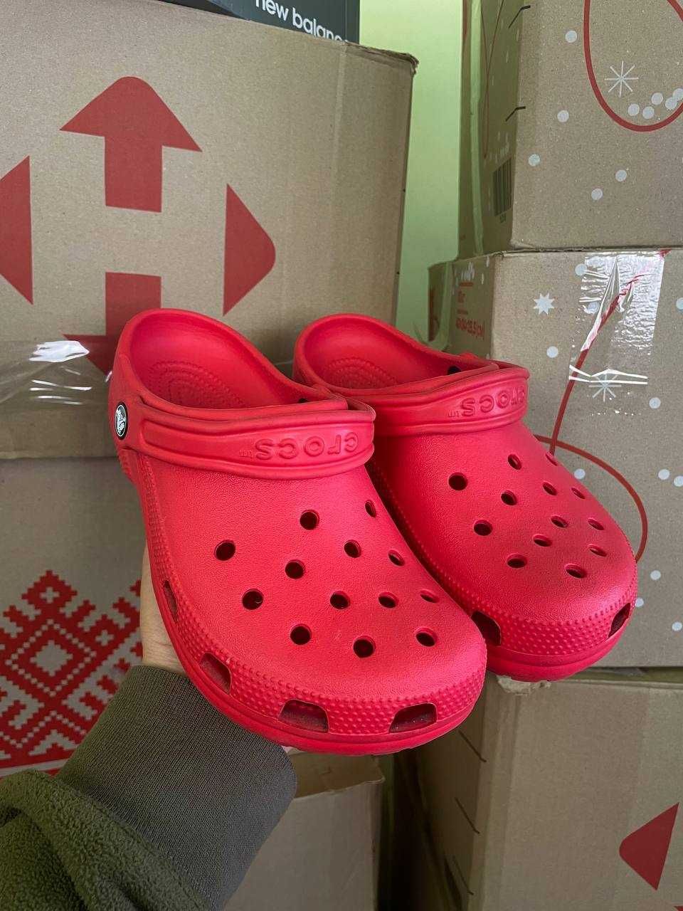 Жіночі тапки шльопанці сандалії crocs