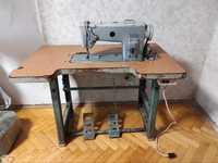 Промислова швейна машина