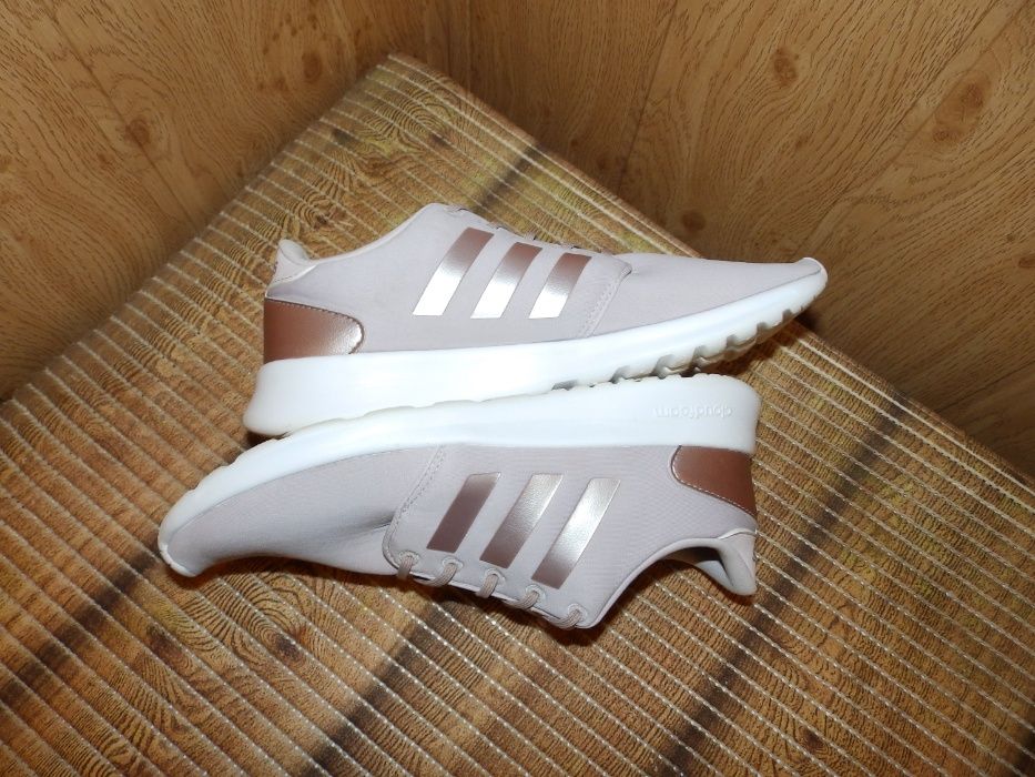 Кроссовки беговые , атлетические Adidas CloudFoam QT Racer Trainers