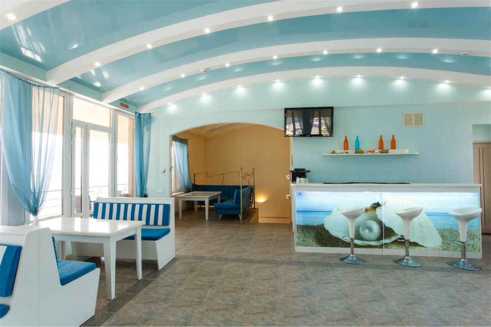 ПРОДАМ отель в Коблево со своим рестораном