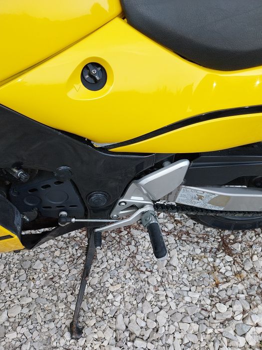 Suzuki RF 600 RR