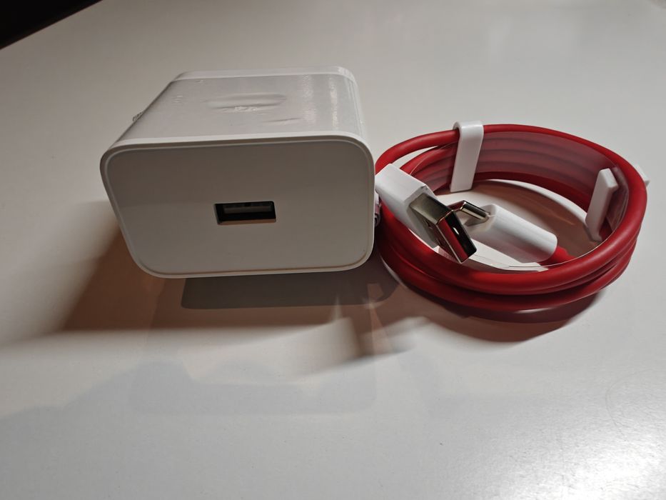 Ładowarka Oneplus superVOOC 100 w nowa