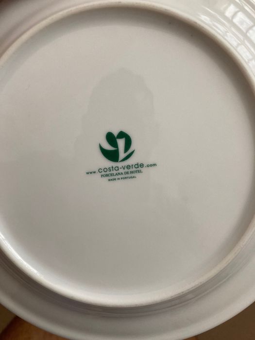 Pratos de Sobremesa 19 cm