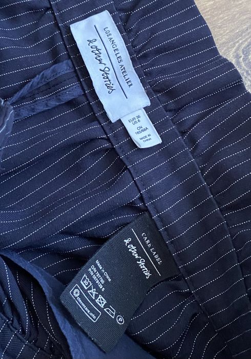 Spodnie eleganckie & other stories cygaretki garniturowe w paski S