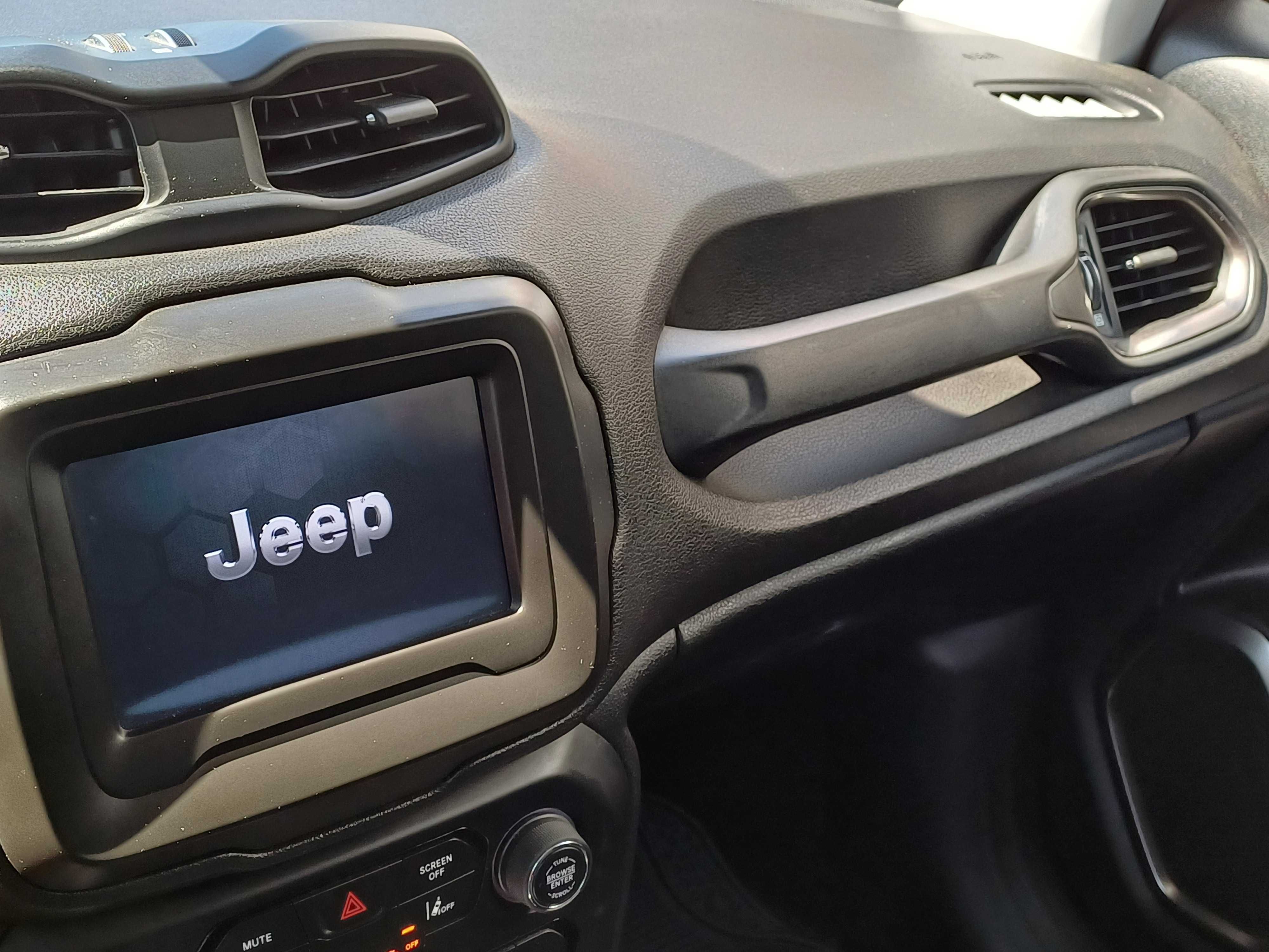 JEEP Renegade LIMITED FLEX como NOVO. 1 Dono