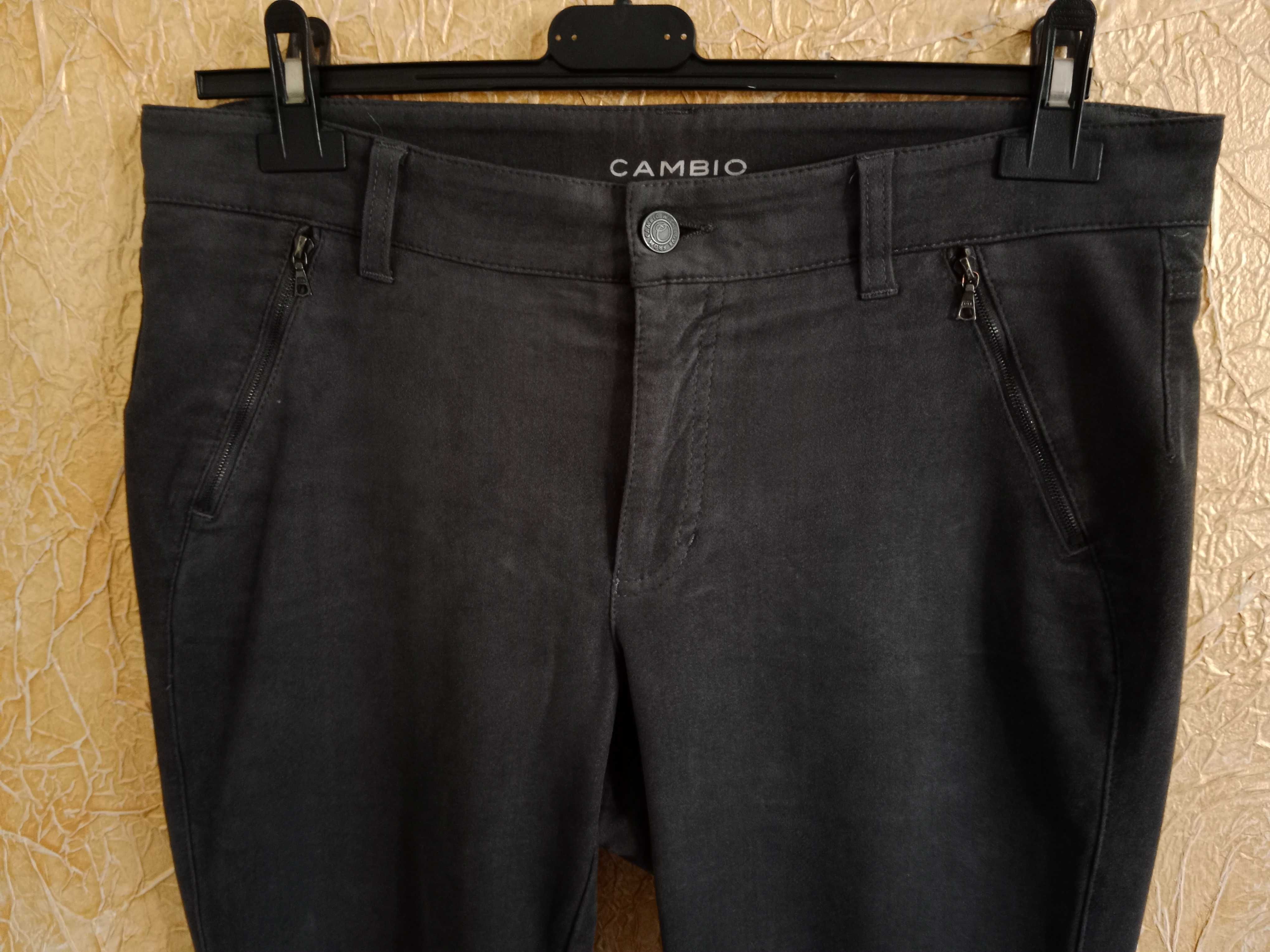 Markowe spodnie Cambio rozmiar 40