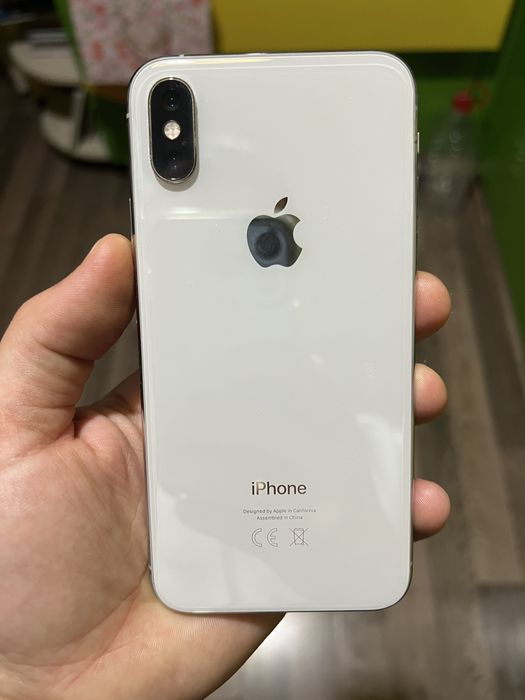 Iphone XS 64 gb вживаний