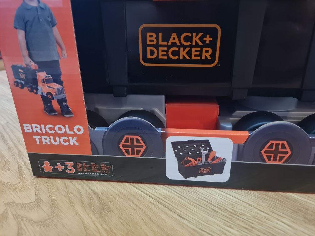 Black&decker smoby narzedzia ciężarówka i walizka 2w1