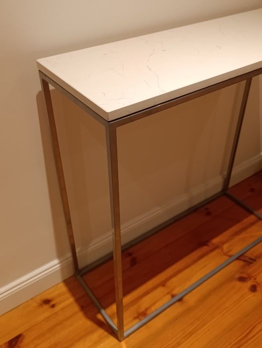 Marmurowa konsolka konsola