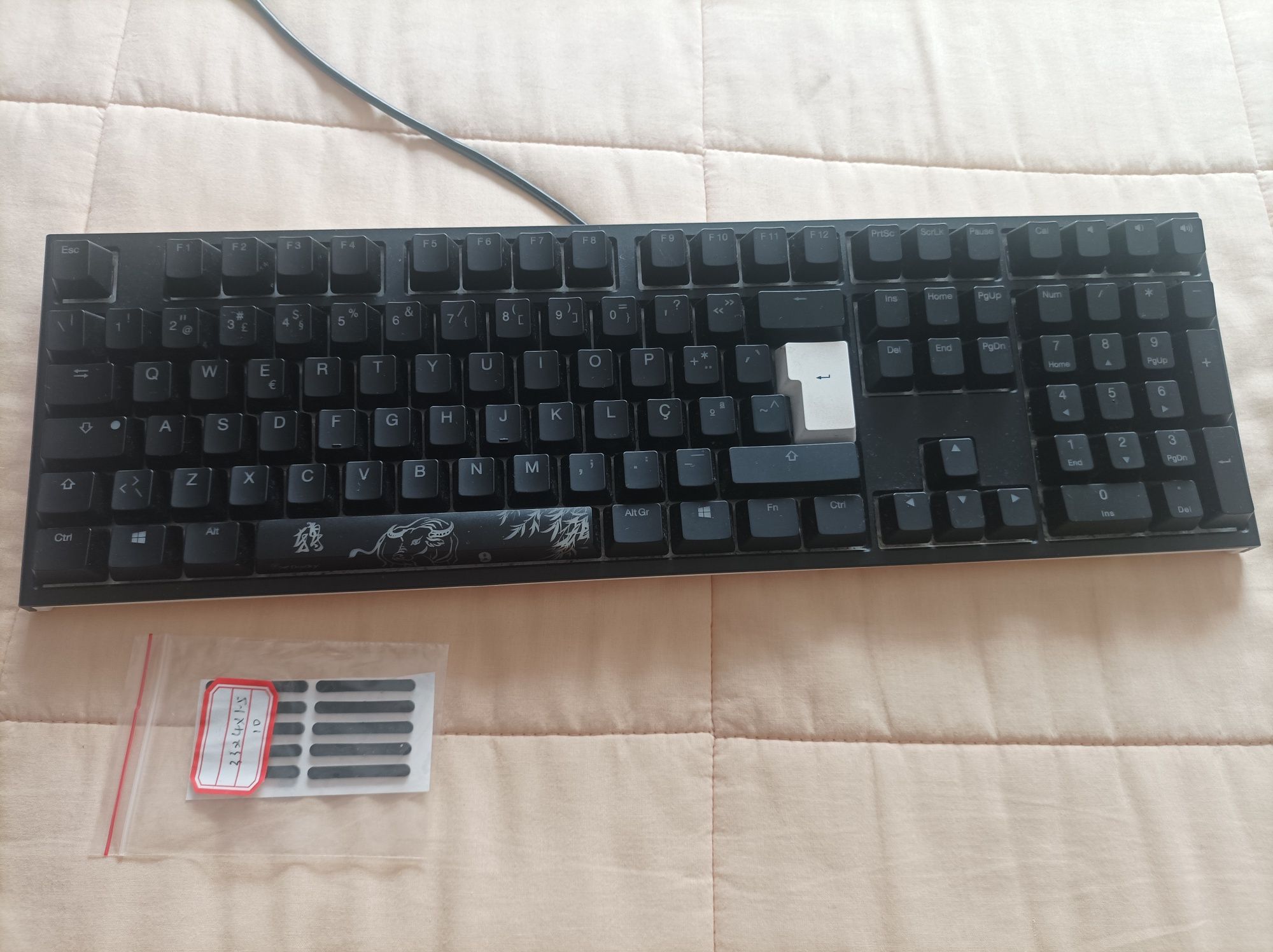 Teclado ducky one 2 Mx silent red