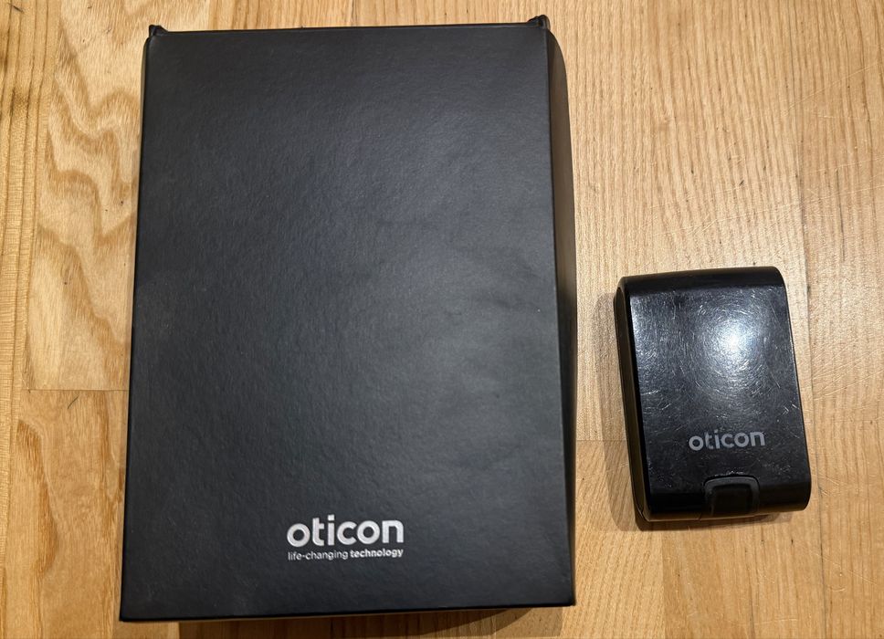 Aparat słuchowy  Zestaw dziecięcy Oticon ( zestaw FM) + EduMic