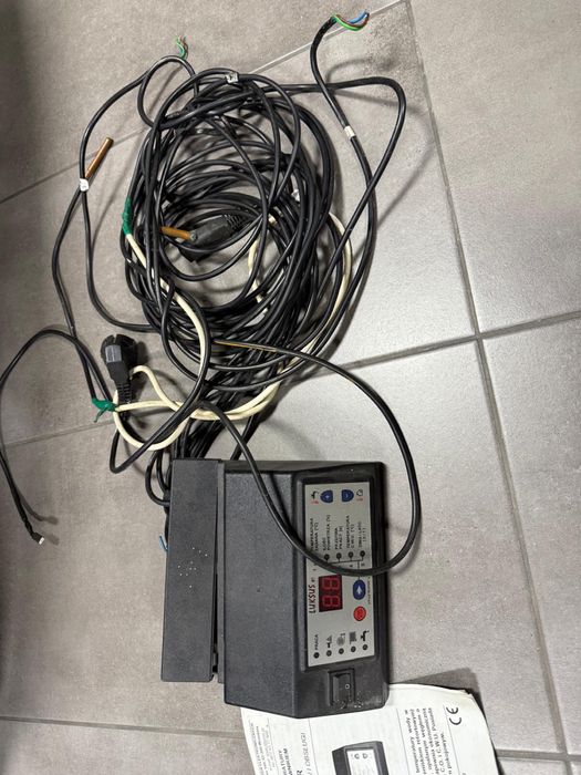 Podajnik węgla na ekogroszek