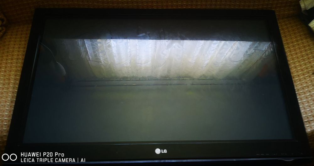 Telewizor LG  uszkodzony