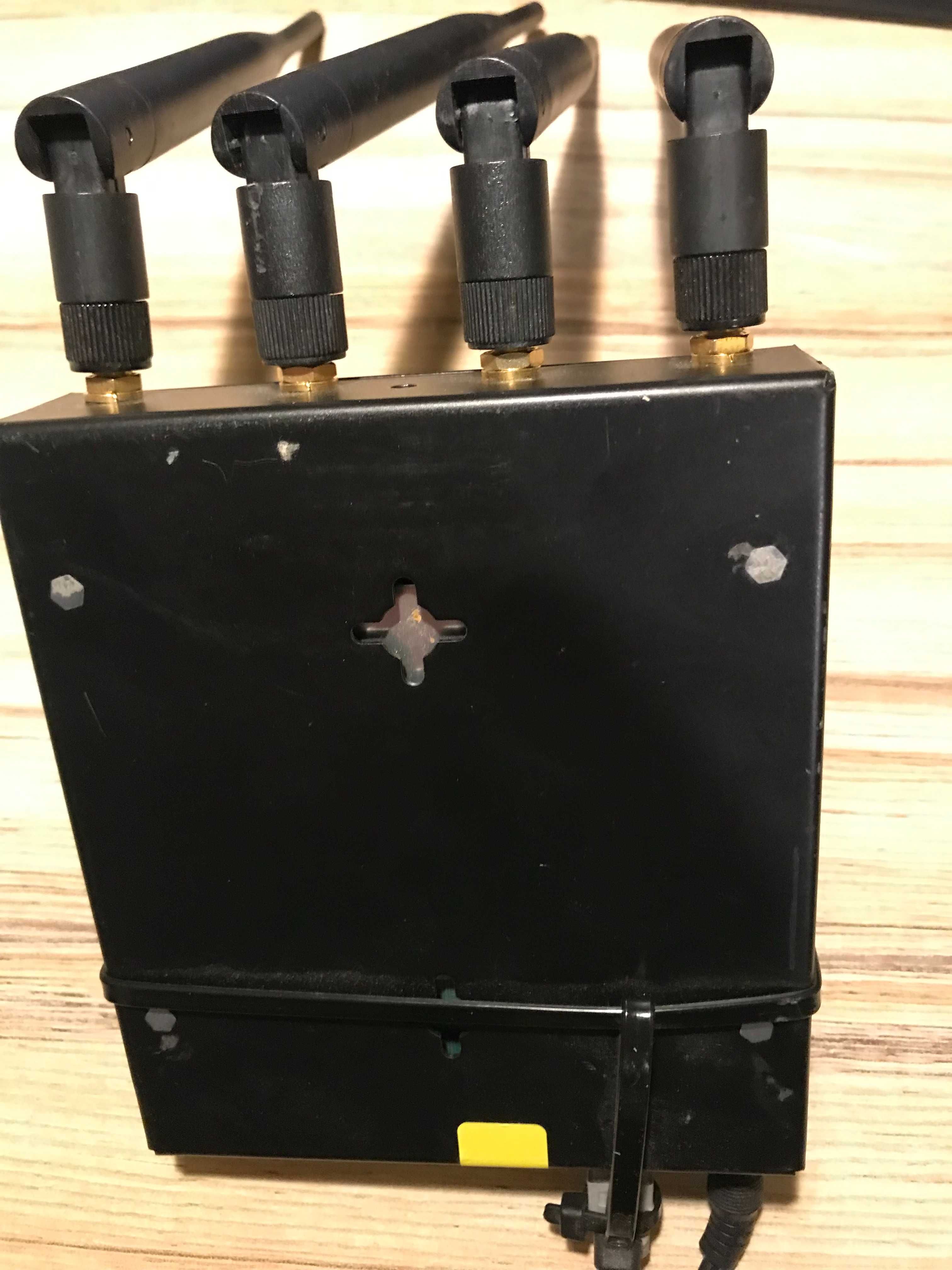 RouterBoard MicroTik RB912UAG-64MB